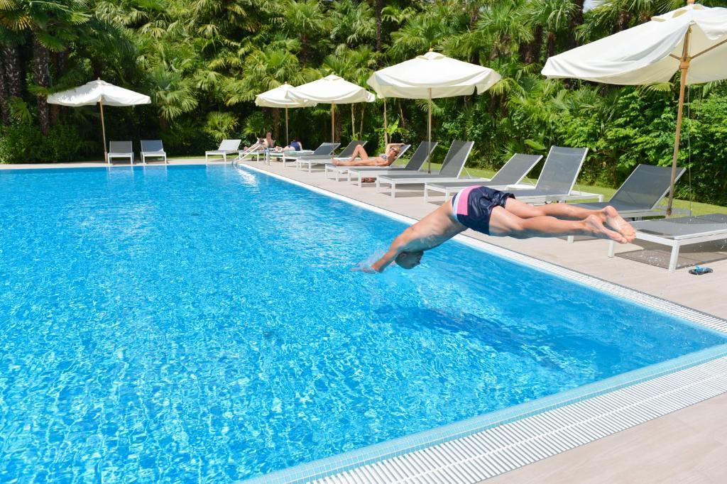 Hotel Venezia リーヴァ・デル・ガルダ エクステリア 写真